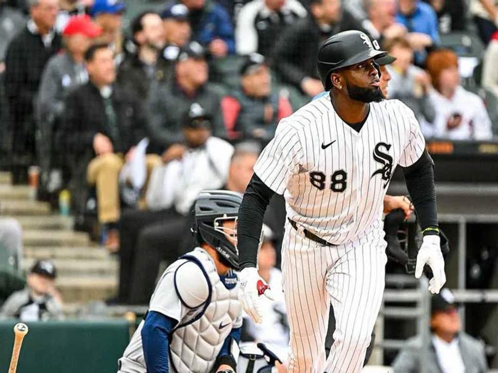 White Sox Outfielder Luis Robert Jr. named to first All-Star Game -  rta.com.co