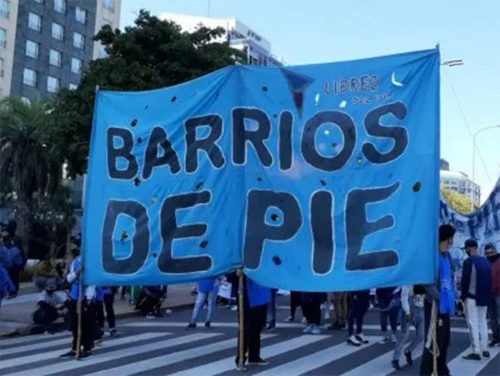 Argentina-Barrios-de-Pie-500x376