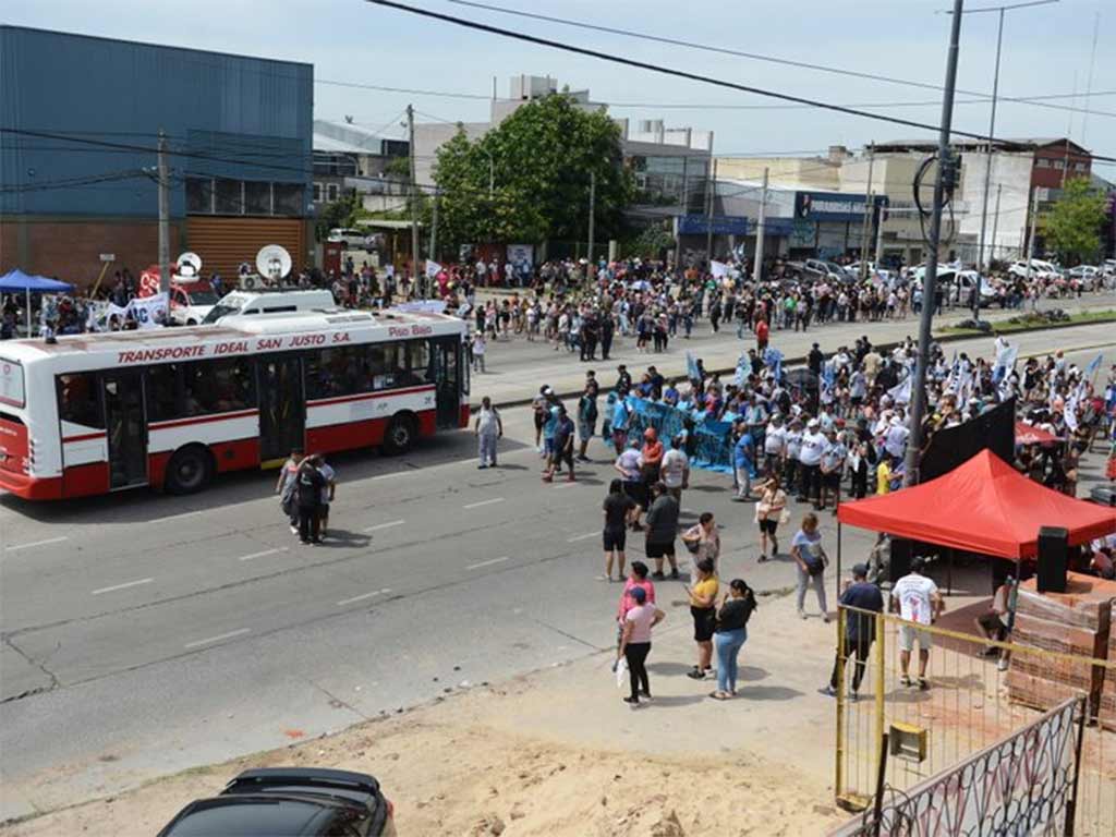 Buenos-Aires-Corte-Ruta-3-La-Matanza-1