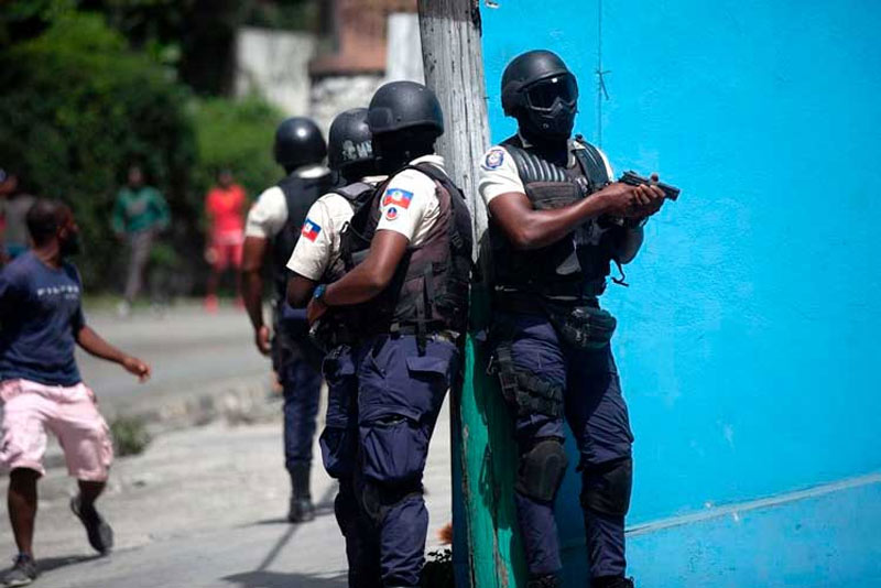 policia-haiti-1-2