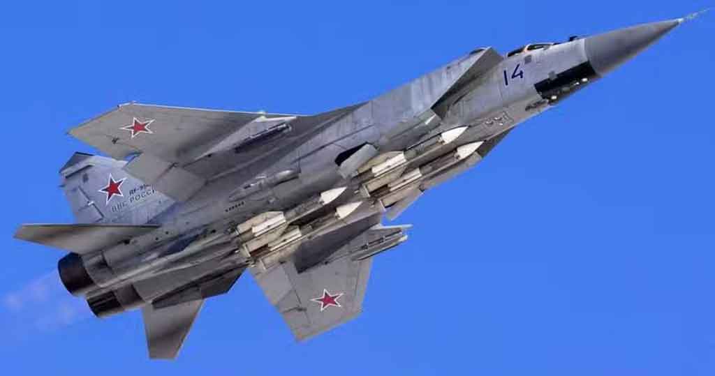 Russian defense receives first batches of modernized MiG-31 jets ...