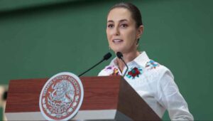 mexican-president-extols-lopez-obrador-in-her-first-speech